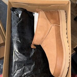UGG Chestnut Suede Casual Boots